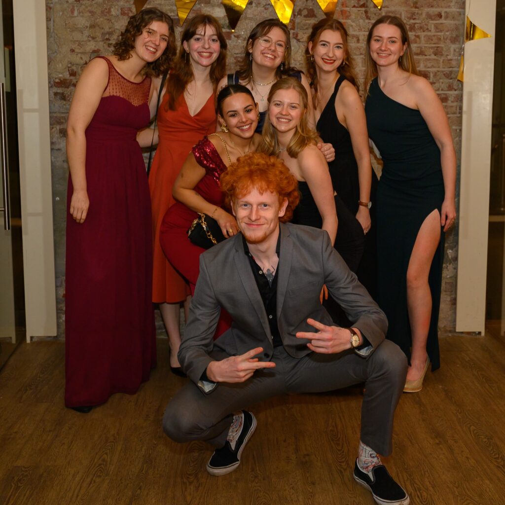 Complex-gala-0247